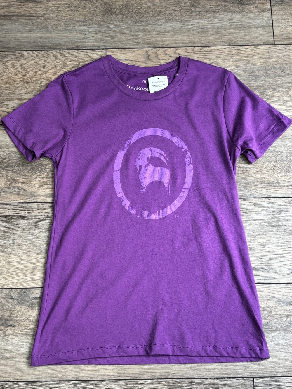 NWT Backcountry 100% Cotton Goat Graphic T Shirt Top Purple Sz Medium